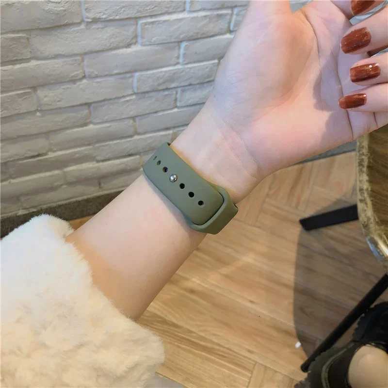 Soft Silicone Watchbands for Redmi Watch 4 Strap SmartWatch Wristband Sport Correa Bracelet for Xiaomi Mi Band 8 Pro Accessories W250811