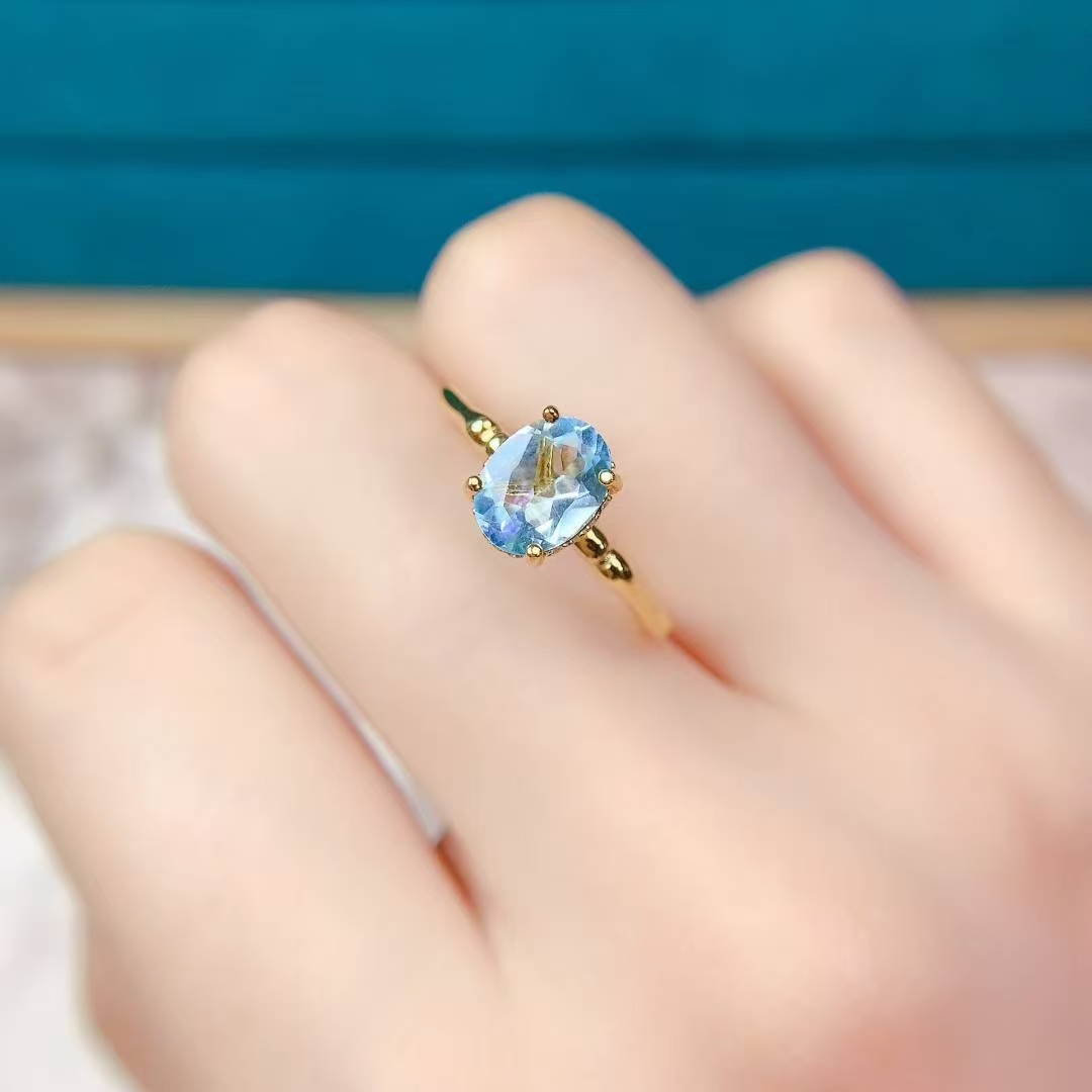 VVS Grade sky Blue Topaz Ring 0.7ct 6mm * 8mm 1ct Natural Topaz Jewelry with 18K gold plating 925 Silver Gemstone Ring