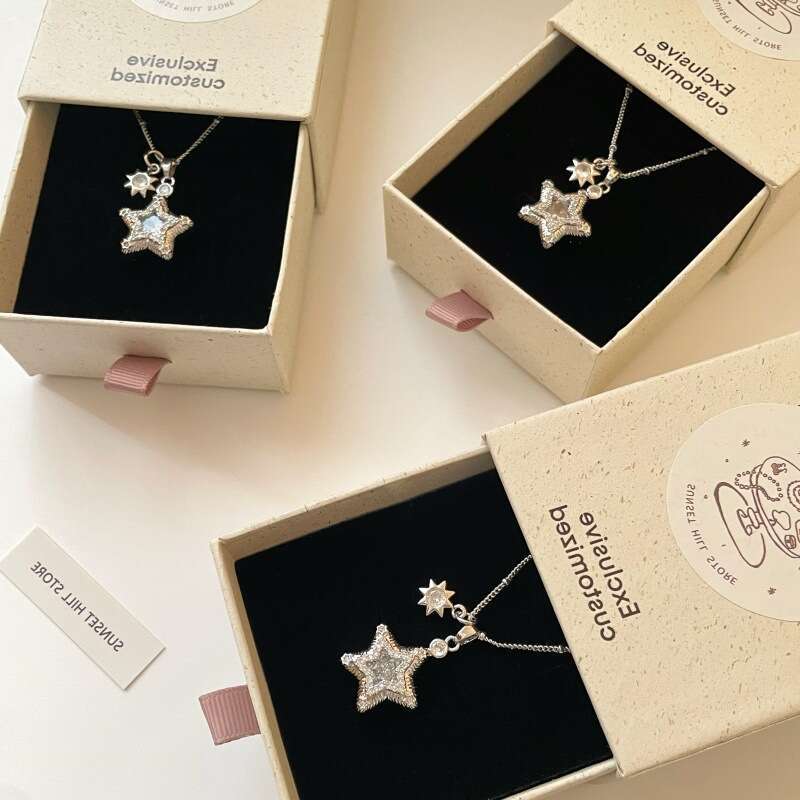 Super Shiny Pendant Ins Exquisite High-end Zircon Five-pointed Star Clavicle Chain Cool Style Metal Versatile Necklace