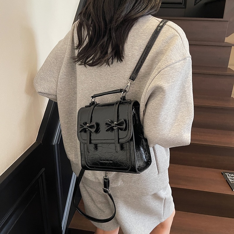 This Year's Trend Butterfly for Women 2025 New Simple Casual Stylish College Style Handheld Small Backpack ddmymoon