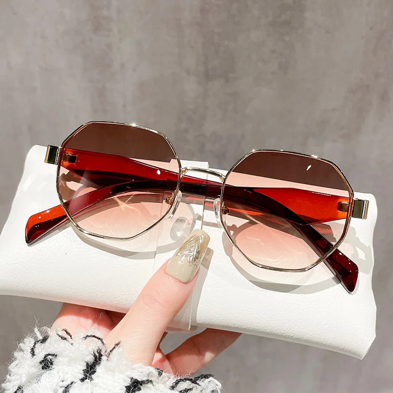 Retro Sunglasse Fashion Polygonal Metal Frame Sunglasses Men Decorative Sun Glasses Uv400 250805
