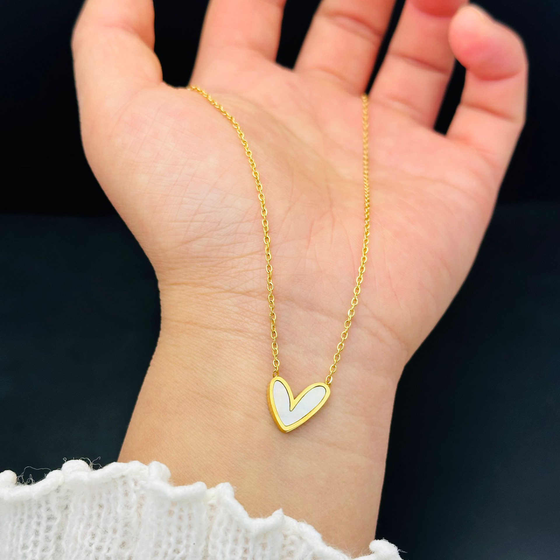 Designer Necklace Pvd Gold Plated Stainless Steel Classic Shell Heart Shaped Shell Necklace for Women Party Wedding drop ship wholesales