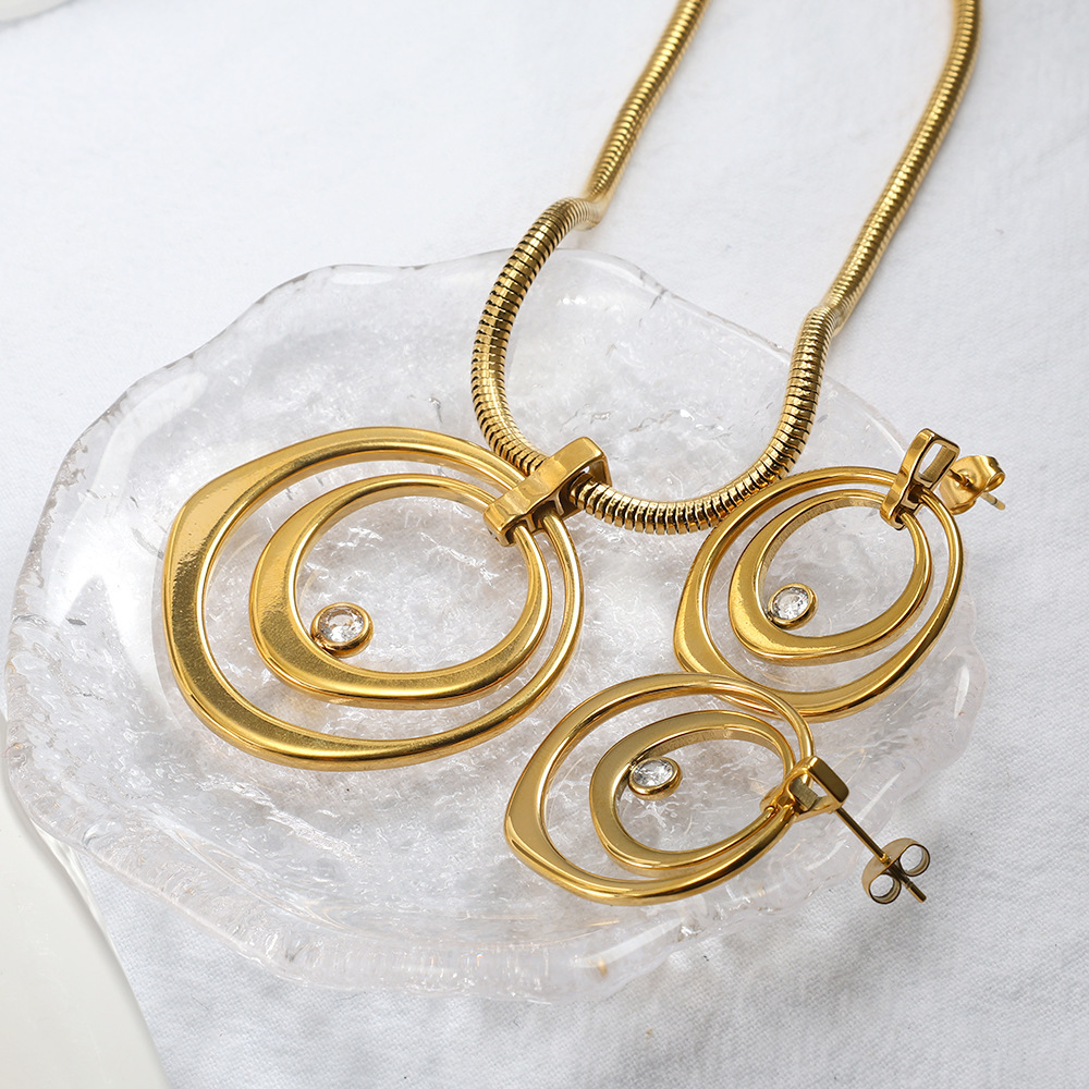 Free Shipping Designer Luxury Jewelry Electroplated 18K Gold Double Round Earrings With Diamond Inlay Geometric Pendant Necklace For Women's Fash