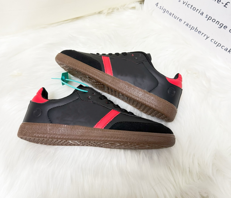 Indoor shoes Handball Speziallys sneakers bad bunny trainers women men Preloved Red Leopard Cloud White Core black Earth Strata gum navy maroon gold Night pink