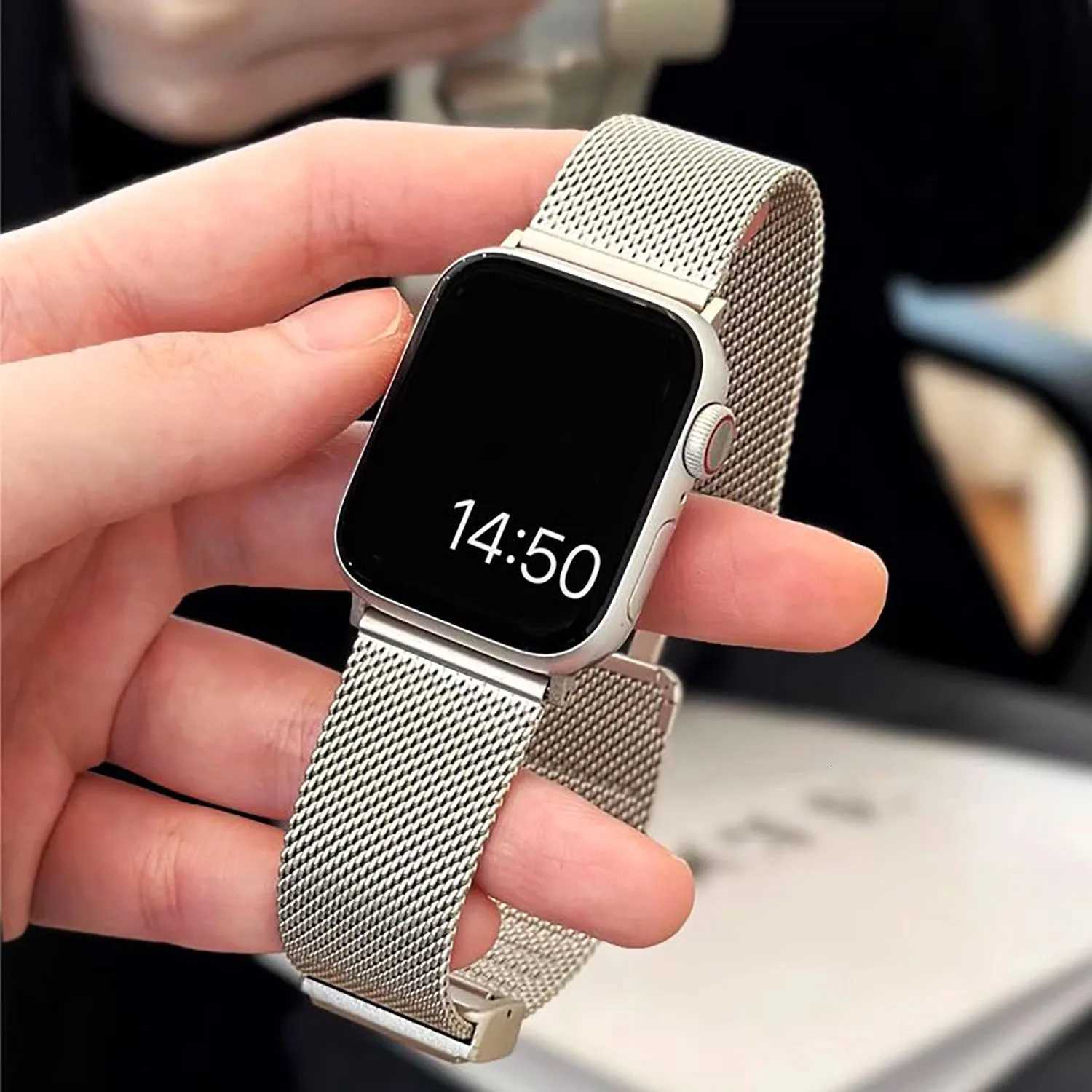 Magnetic Strap For Apple Watch Ultra 49mm Band 44mm 45mm 40mm 41mm 42mm 38mm Stainless Steel Bracelet iWatch Series 7 8 se 6 5 3 W250811