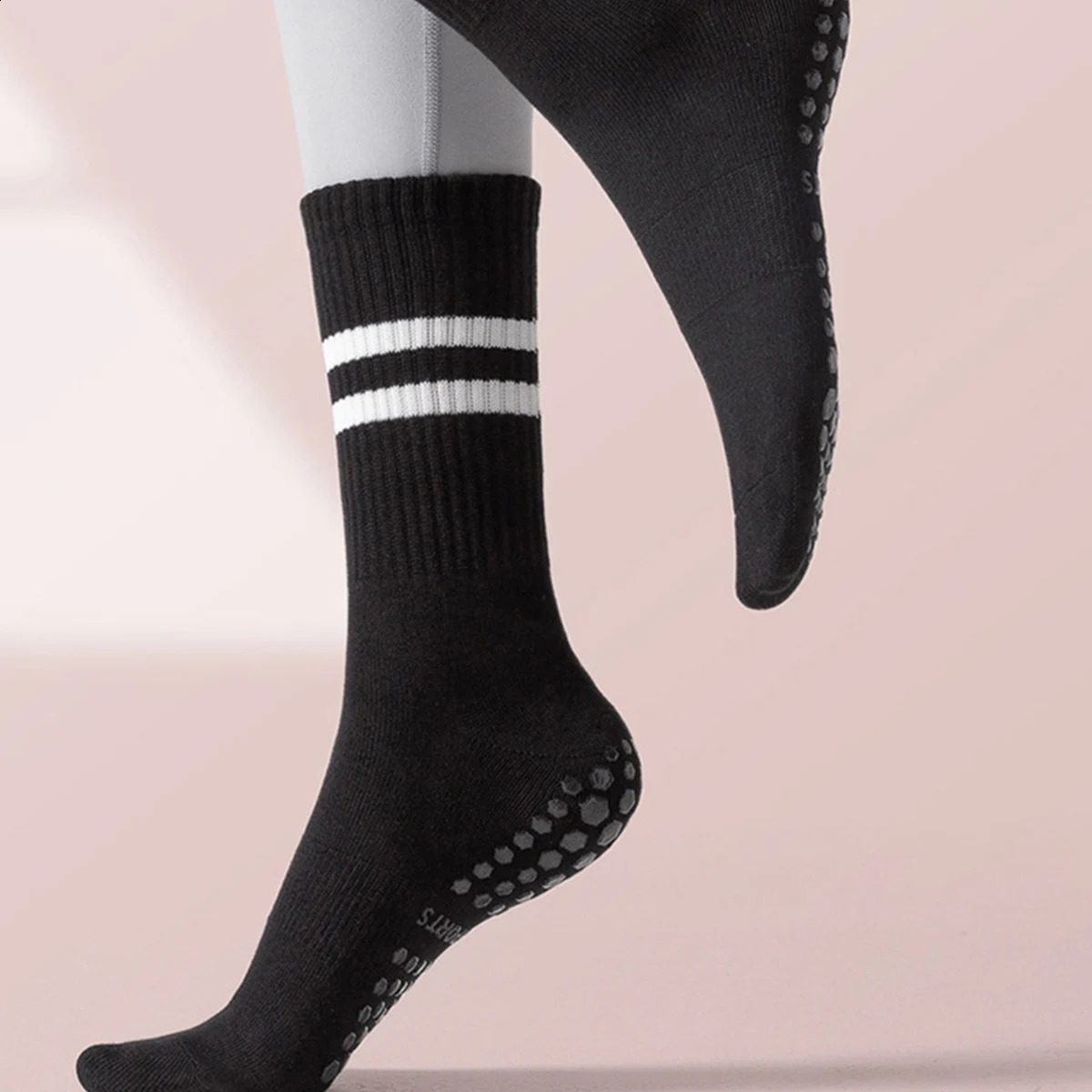 Pilates Socks with Grips for Women Yoga Barre Non Slip of 4pairs 250805