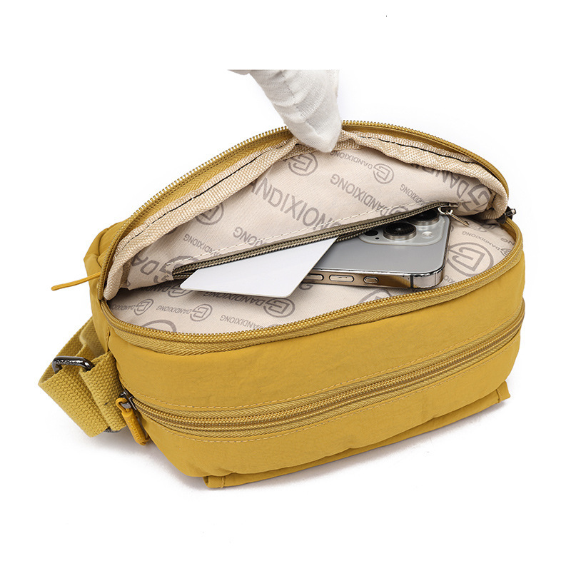 Lightweight Nylon Fabric Flap Small Square 2025 New Simple Multi-compartment Large Capacity Single Shoulder Crossbody Bag ddmymoon