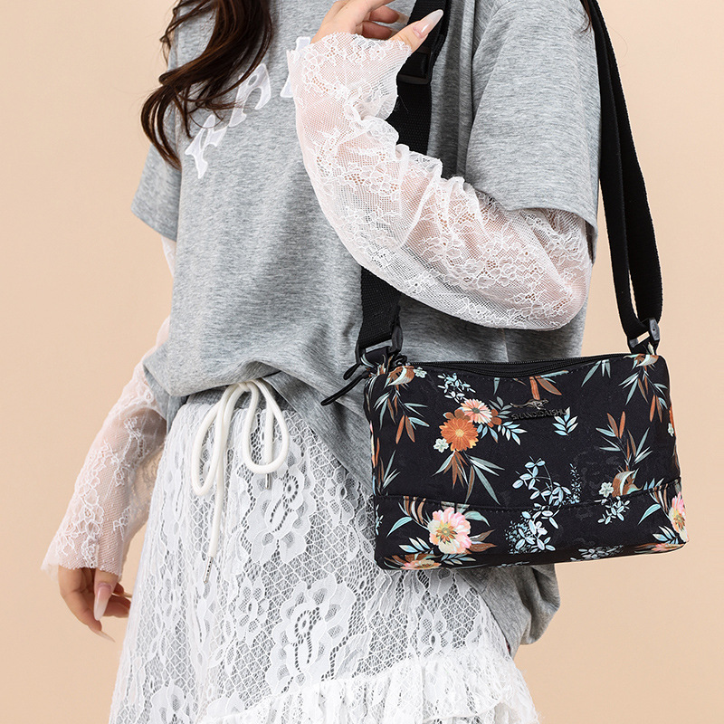 Trendy Printed Lightweight Water-Resistant Nylon for Women New Simple Three-Layer Large Capacity Shoulder Crossbody Bag ddmymoon