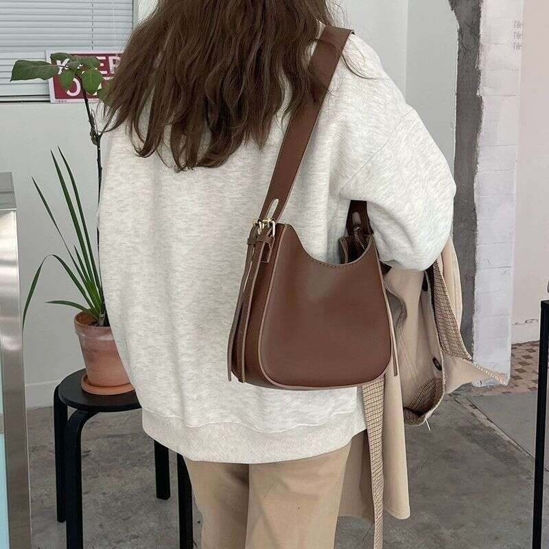 Ins Versatile Crossbody For Women 2025 New Fashion Underarm French Niche Single Shoulder Saddle Bag Trend