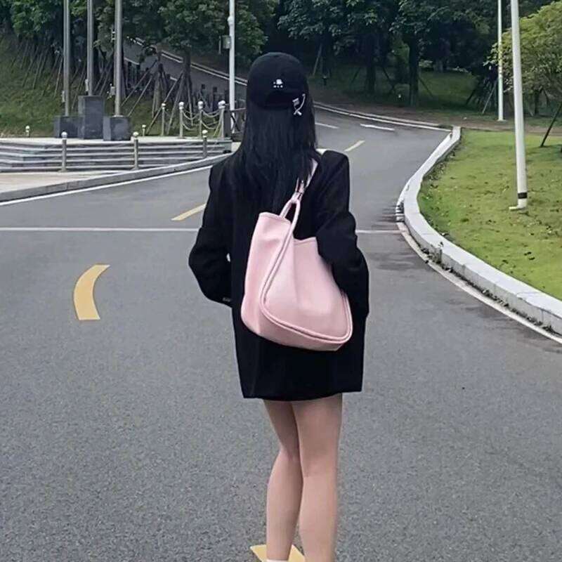 Fashion Design PU Shoulder 2025 New Women Handbag High Quality Classic Solid Female Underarm Bag Travel Tote Bags