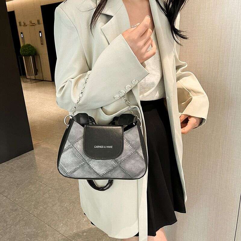 Trendy Niche Handbags For Women 2025 Summer New Textured Crossbody Shoulder Underarm Bag