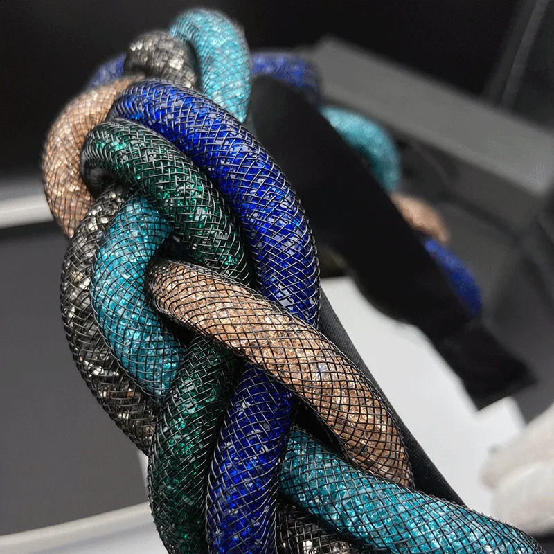 in temperament Hair bands hoop accessories hairband womens fashionable French girl high skull headband hair woman 250805