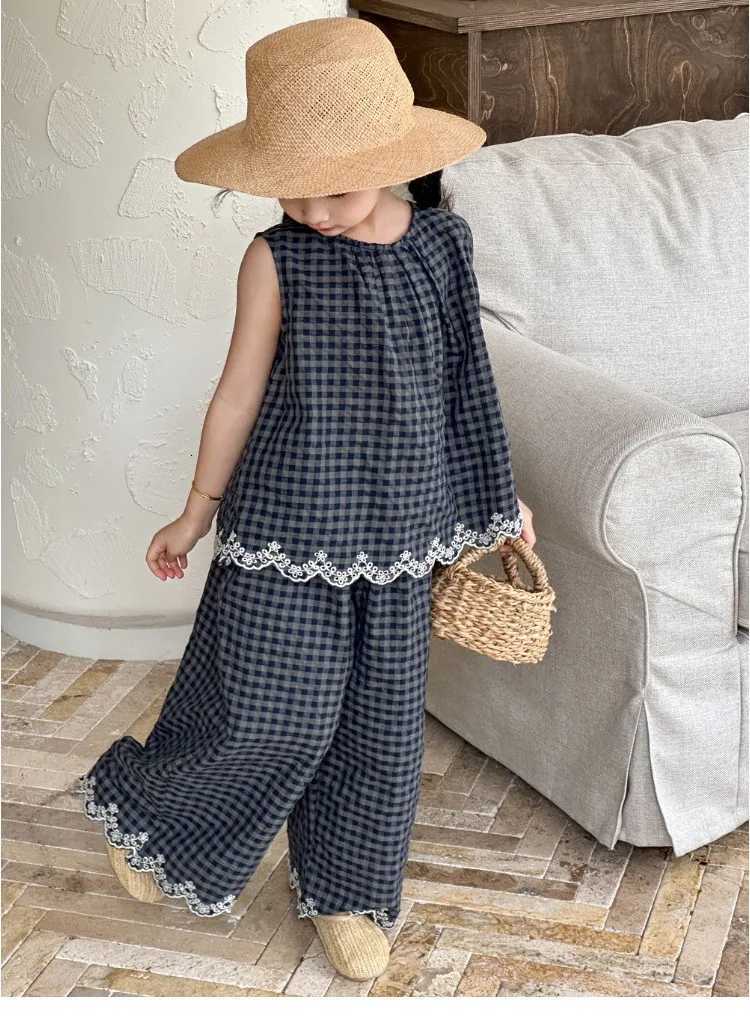 Girls Summer Outfit New Kids Temperament Plaid Lace Vest+Wide Leg Pants Two-piece Set Trendy Childrens Clothing Sets Z250811