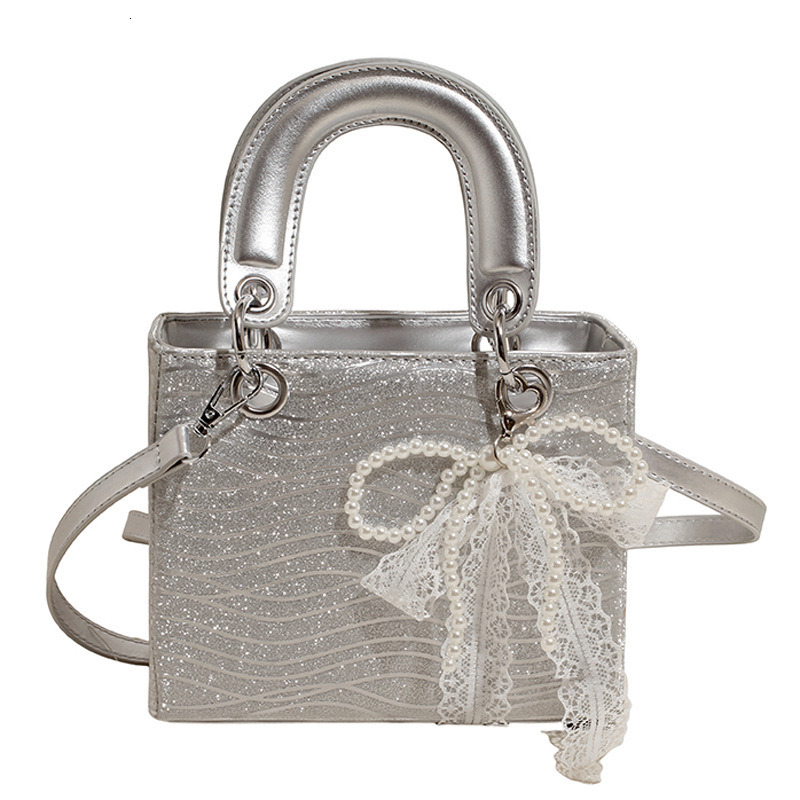 Handheld Princess Diana Trendy Denim for Women 2025 New Fashion Diamond-Studded Single Shoulder Crossbody Bag ddmymoon