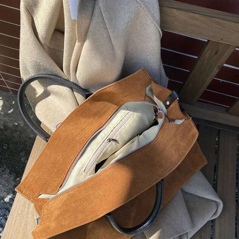 Vintage Matte Leather Women Handbag Large Capacity Shoulder Bagstend Female Crossbody Bags Travel Casual Big Tote Brown