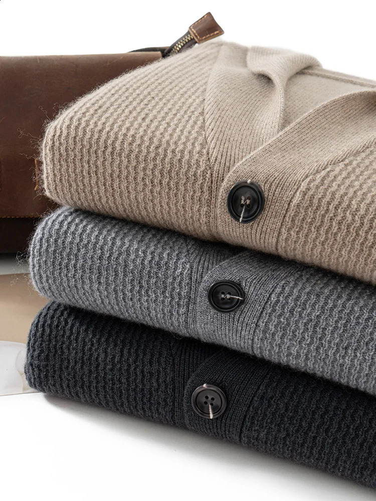 High Quality Men 100% Cashmere Sweater Winter Thick Cardigan Turn Down Collar Smart Casual Sweater Coat Warm Cashmere Knitwear 250806
