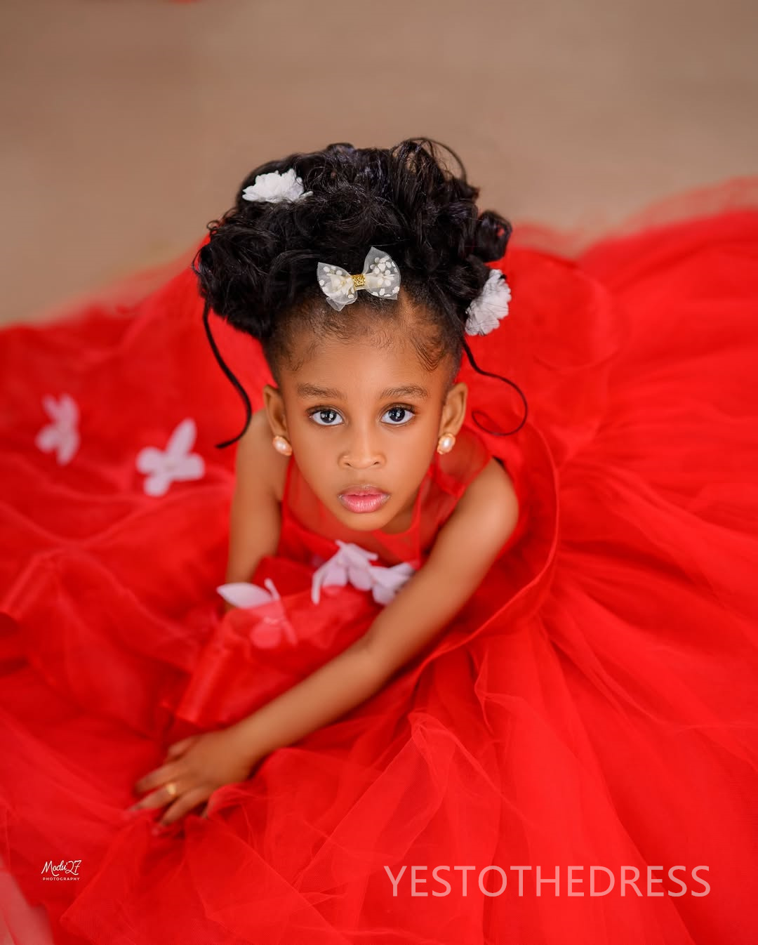 2025 Aso Ebi Red Flower Girl Dresses Children Birthday Dress Illusion Sheer Neck Appliqued Lace Tiered Tulle Princess Queen Ball Gown For Marriage F29