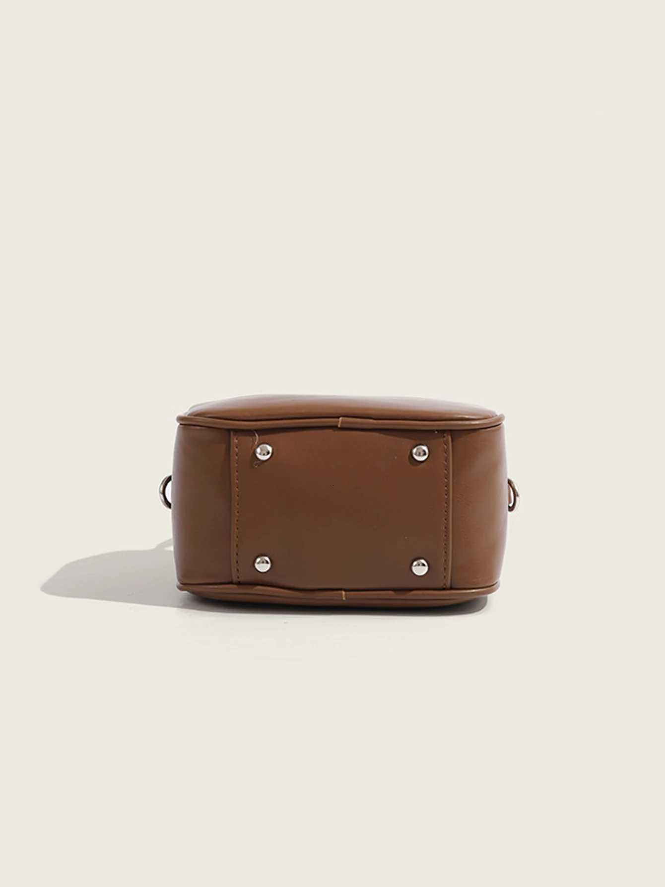 2024 Ladies Pillow Bag Advanced FAshion Tote Bag Bowling Boston Bag Crossbody Bag Small Square Bag Z250811