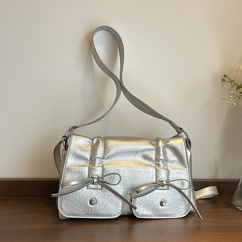 Korean Style Ruched Bow Underarm for Women 2025 Summer Fashion Multi-Pocket Versatile Casual Shoulder Crossbody Bag ddmymoon