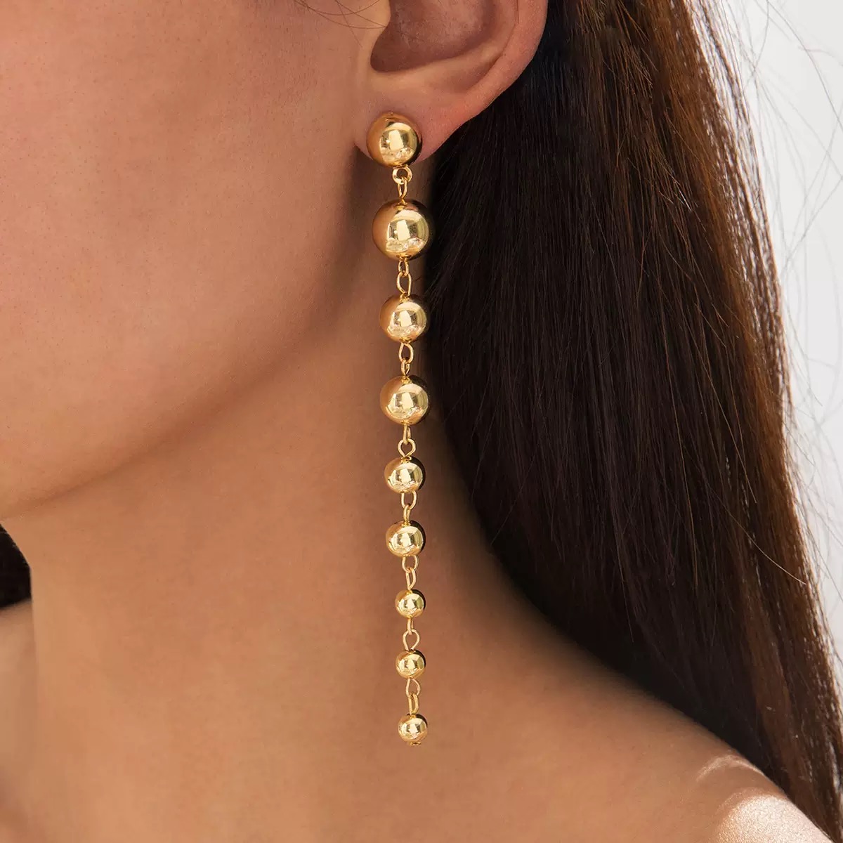 2025 New Fashion Long Ear Accessories Women's Geometric Round Pearl Ear Studs Wholesale