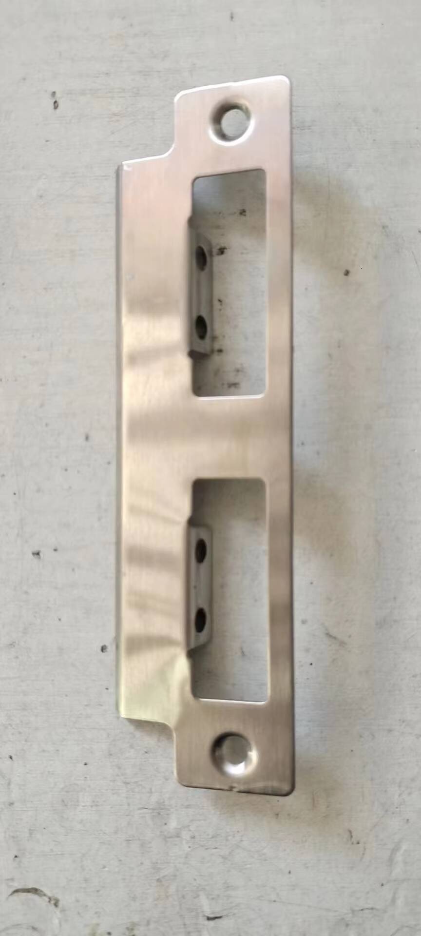 5845 Universal Mortise Door Body, Lock Cylinder Hole Not Standard.