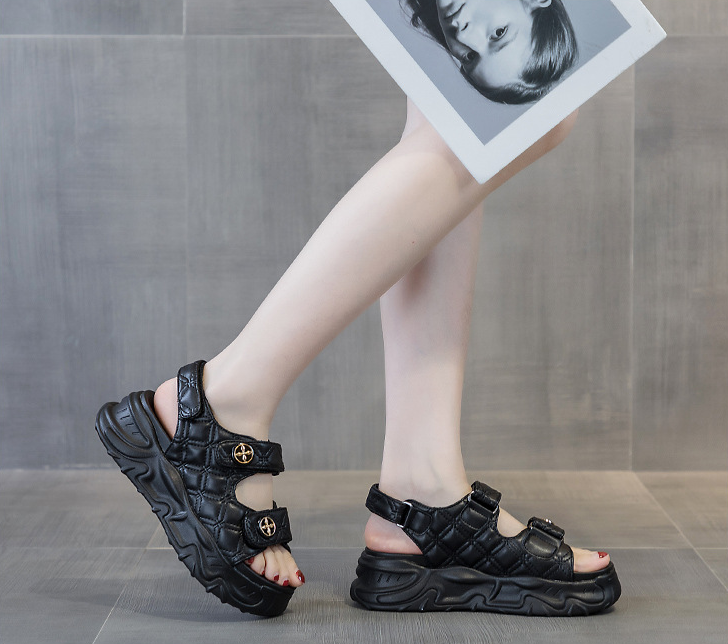 free shipping designer for Sandals Chanel-style Velcro round-toed toe-exposing casual and versatile flat thick-soled sandals