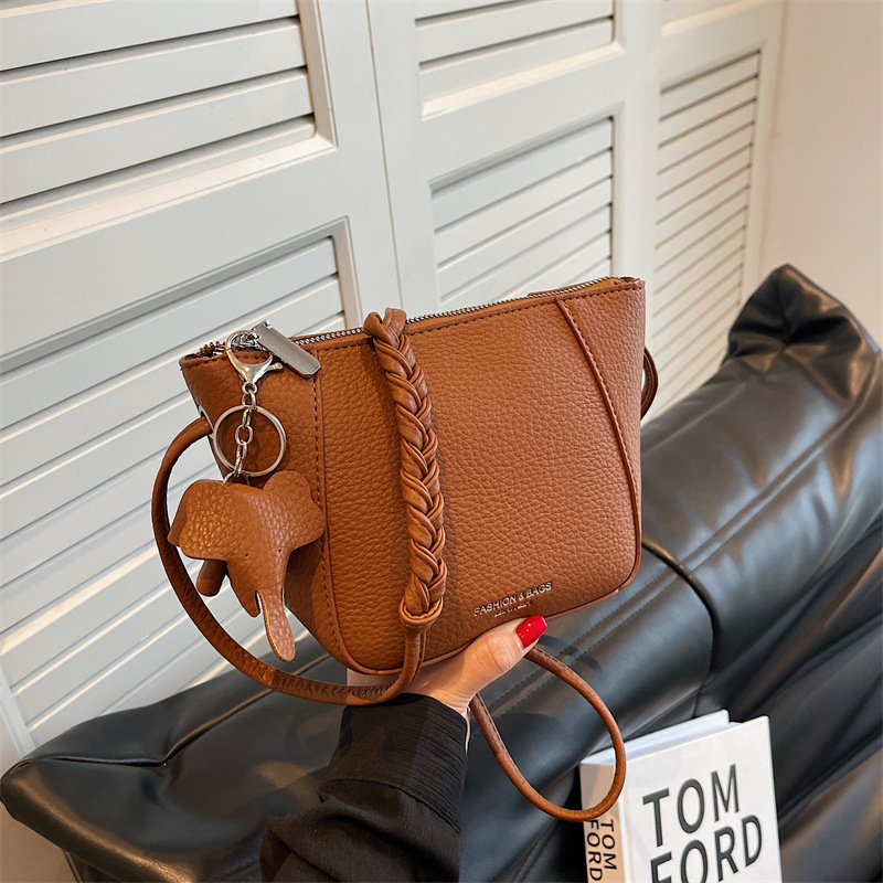Trendy Lychee Pattern Simple Bucket Crossbody for Women 2023 New Fashion Single Shoulder Internet Celebrity Underarm Bag ddmymoon