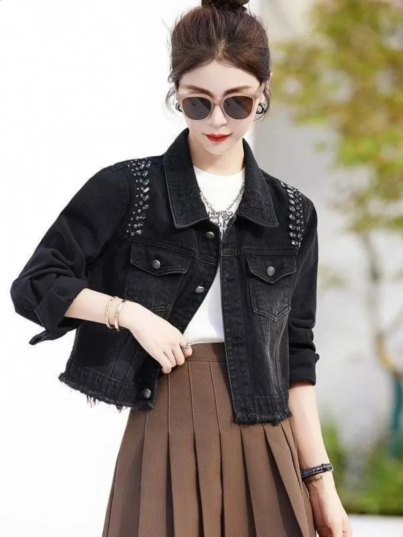 Female Jeans Coats Crop Black Small Diamonds Short with Rhinestones Sequin Studded Womens Denim Jackets Streetwear Original 250804