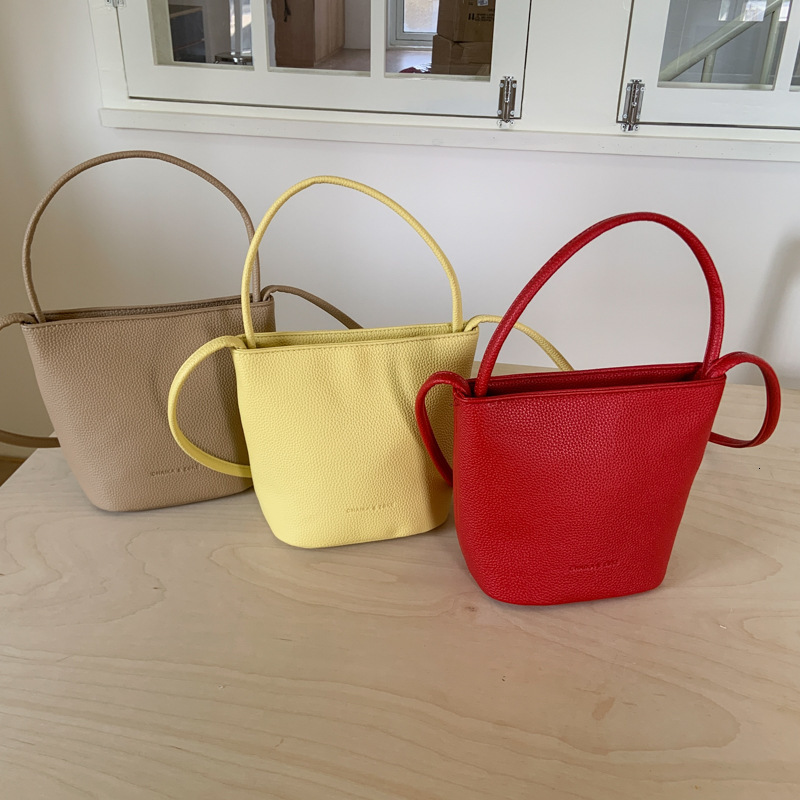 Fashion Red for Women, Single Shoulder 2025 New Simple Lychee Pattern Bucket Bag, Versatile Crossbody Bag ddmymoon