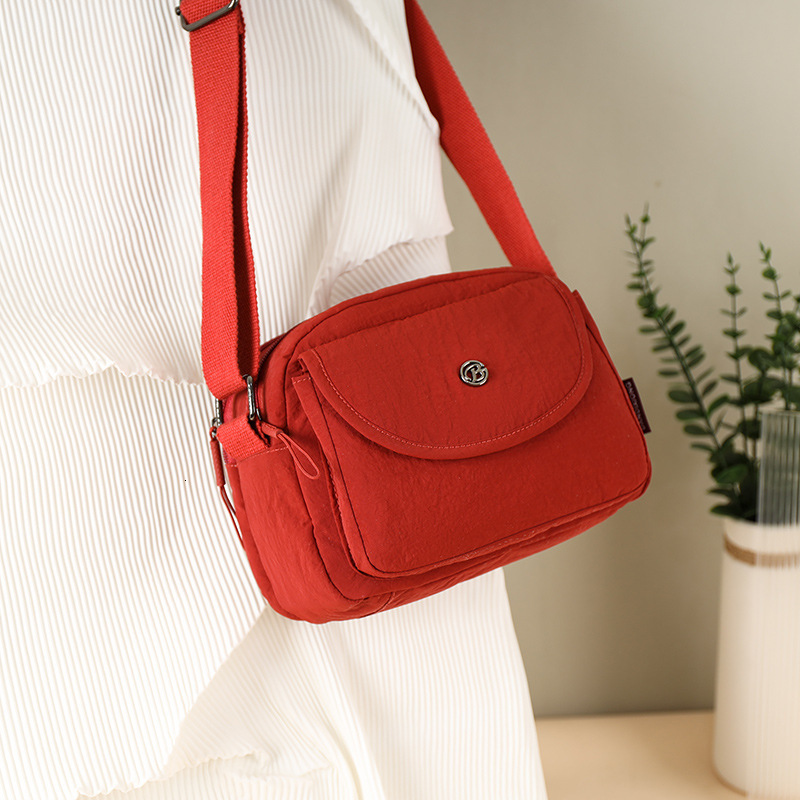 Lightweight Nylon Fabric Flap Small Square 2025 New Simple Multi-compartment Large Capacity Single Shoulder Crossbody Bag ddmymoon