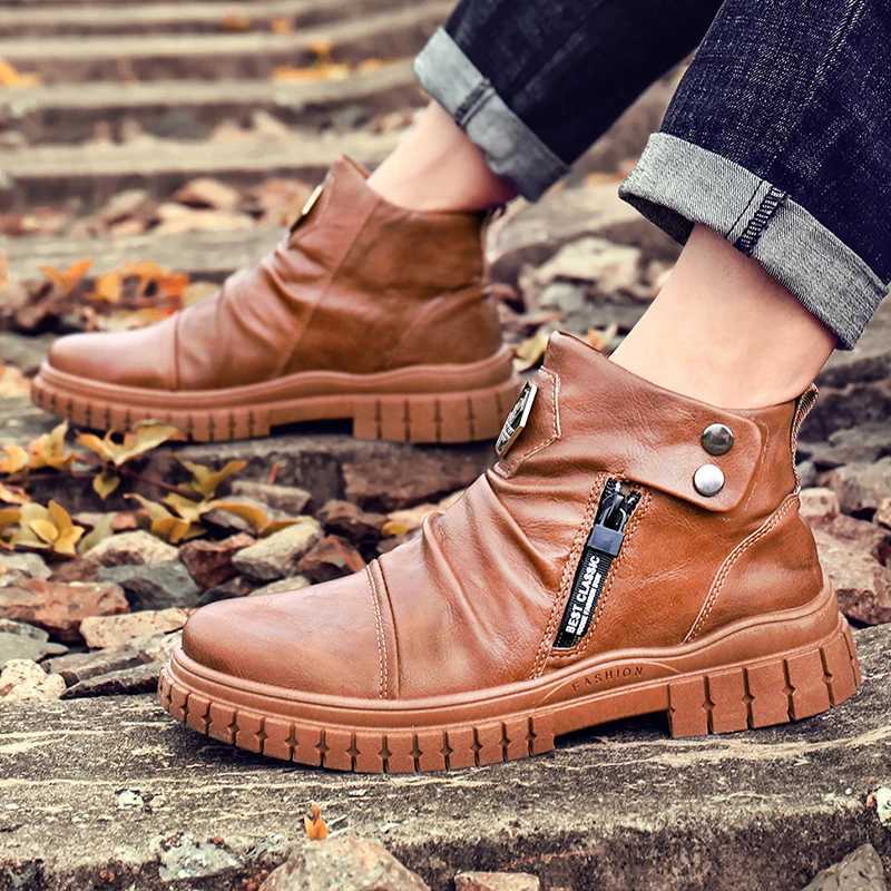 2025 Men Leather Boots Men Safety Shoes for White Shoes British Style Platform Men Boots Outdoor Hiking Boots Fashion Short Boots W250811
