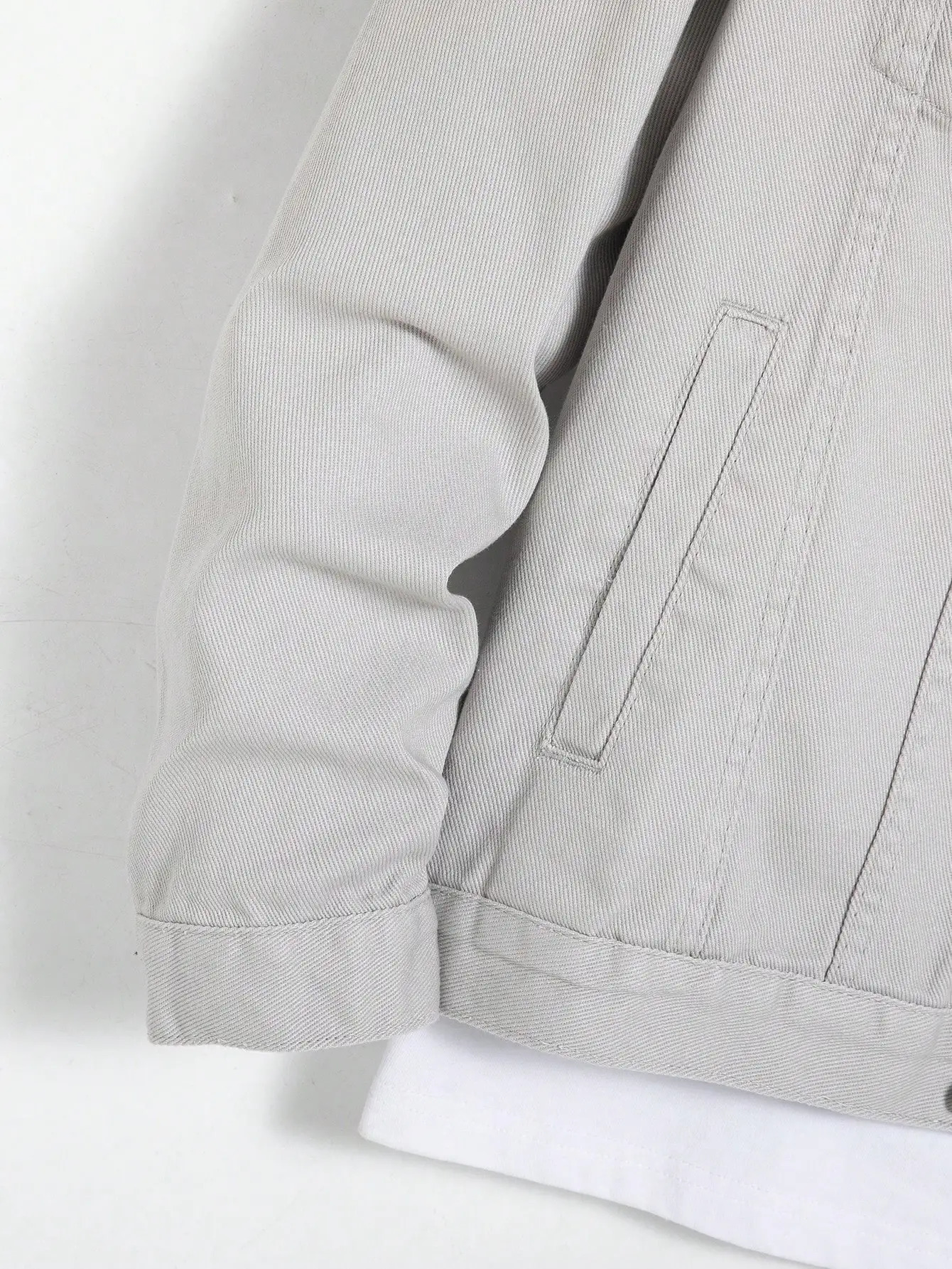 Mens denim jacket for spring and autumn Gray coat Versatile daily casual wear Fashionable trendy 250809