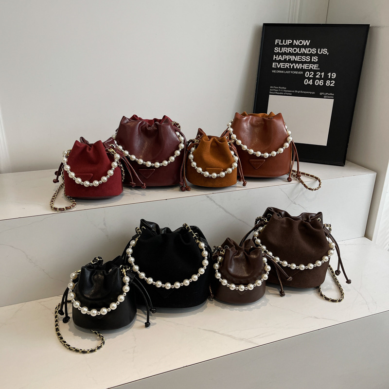 2025 Summer New Korean Version Suede Mini Children's Parent-Child Small Bucket Single Shoulder Crossbody Phone Bag ddmymoon