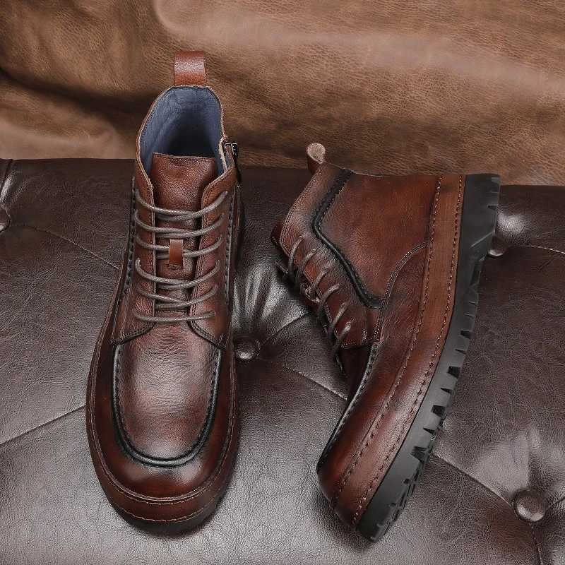Luxury Designer Men Boots Retro Tooling Boots Genuine Leather Lace Up Outdoor High Top Casual Shoes for Men Ankle Boots W250811