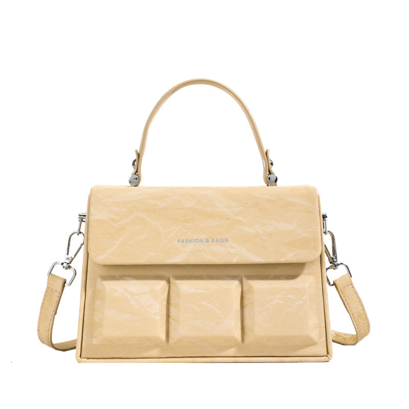 Niche Design Box for Women 2025 New High-End Feel Embossed Handbag Simple Single Shoulder Crossbody Small Square Bag ddmymoon