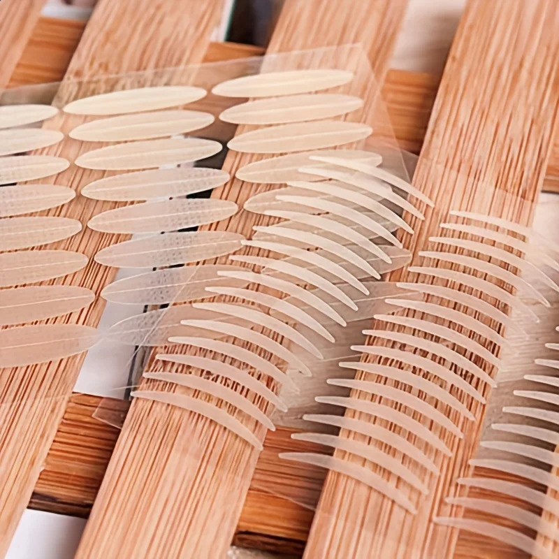 Double Eyelid Tape With Tweezer Lifting Fork - 10 Sheets - Transparent Self-Adhesive Double Eyelid Makeup Tool For Ladies - Doub 250807