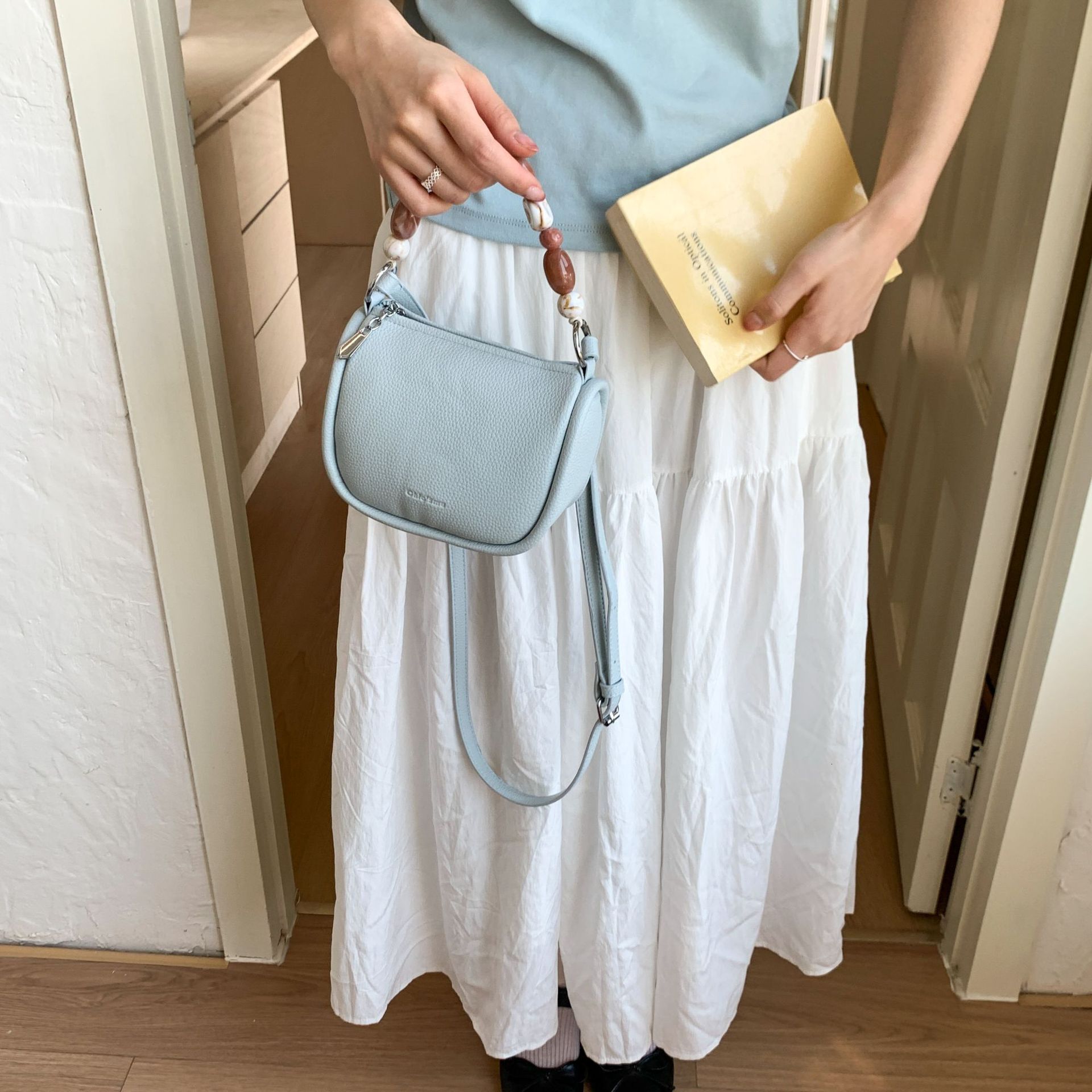 Crossbody for Women, Simple Design, Niche Lightweight Office Handbag, Small Tote Bag, Casual Bag ddmymoon