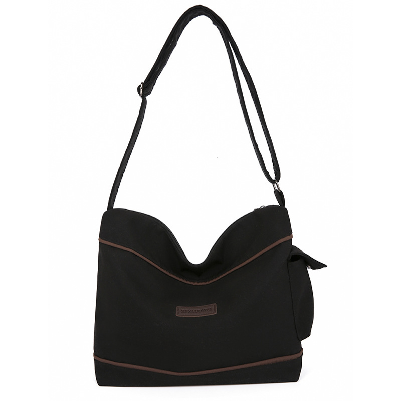 Spring New Large Capacity Shoulder Fashion Versatile Crossbody Handheld Tote Bag