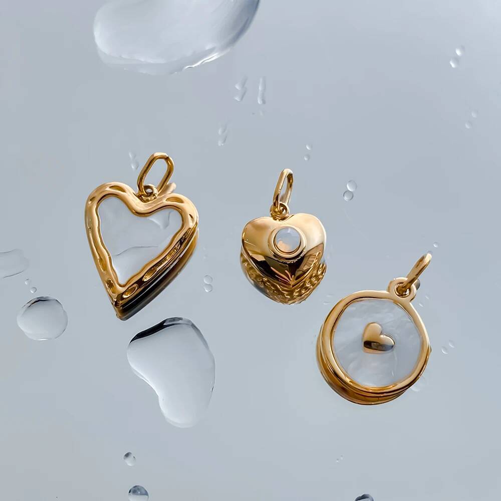 eManco New DIY Stainless Steel Stereoscopic Heart Pendant Gold-plated Women's Jewelry Charms Wholesale