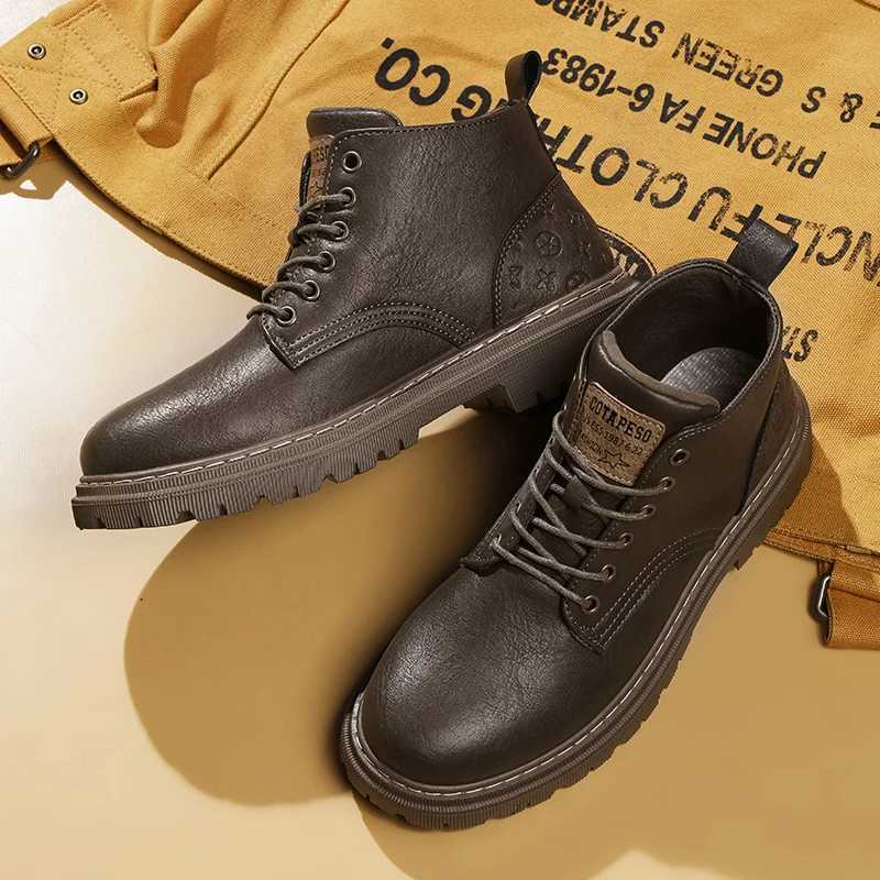 Winter Plush Warm Men Boots British Style Casual Men Ankle Boots Outdoor Thick Soled High Top Leather Shoes Mens Workwear Boots W250811