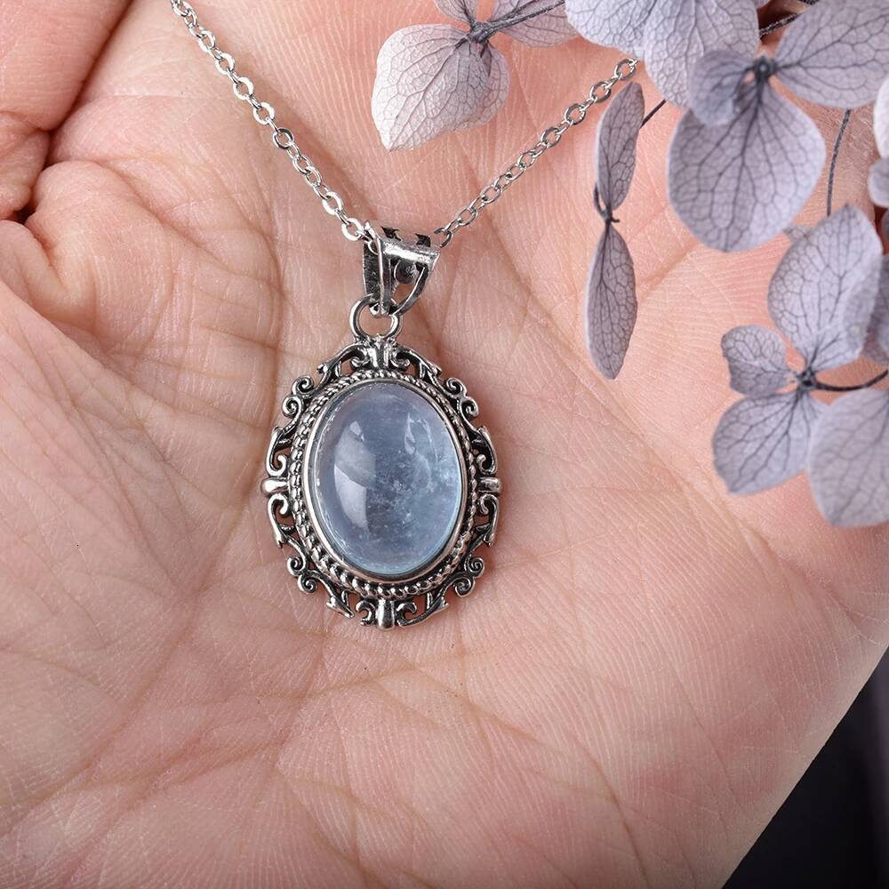 ITSMOS Natural Aquamarine Pendant Vintage Pattern Elegant Rectangle Ocean Dia Necklace Jewelry for Women Gift