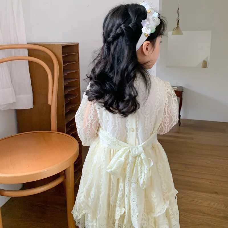 Korean Autumn Children Girl Princess Dress Lace Long Sleeve Kid Baby Girls Dress Hollow Sleeve Round Collar Toddler Girls Dress W250811