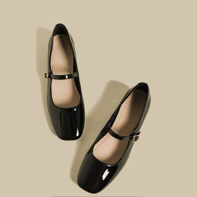 Mary Jane Women's 2025 New French Low Heel Flat Shoes Designer Shallow Single Shoes
