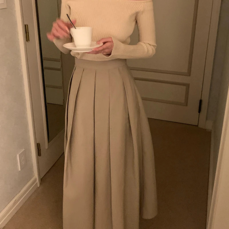 REALEFT Vintage Womens Pleated Skirts 2025 Spring Summer Korea Style High Waist Solid Straight A-line Midi Skirts Female 250811