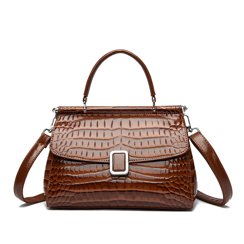 2025 autumn new handbag large capacity women's shoulder bag fashionable niche design simple commuting women's crossbody bag designer bag