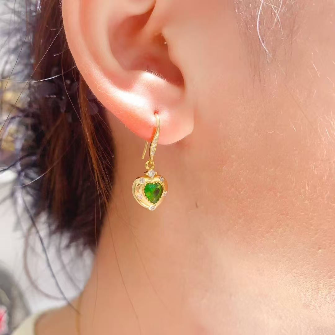 Natural Diopside Drop Earrings 5mm hear shape diopside 925 silver earirngs with 18K gold plating allergy free