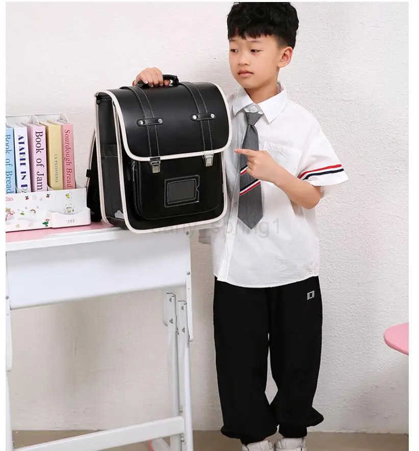 Children Randoseru Backpack Kids Japanese School Backpack for Girls Japan Elementary School Students Schoolbag Spine Protection T250811