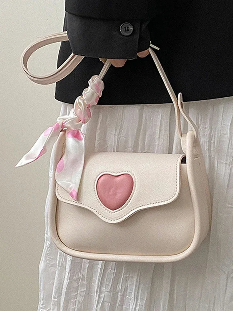 Slanting Cross Bag Female Hundred Fashion Love Retro Saddle Niche Shoulder 250811