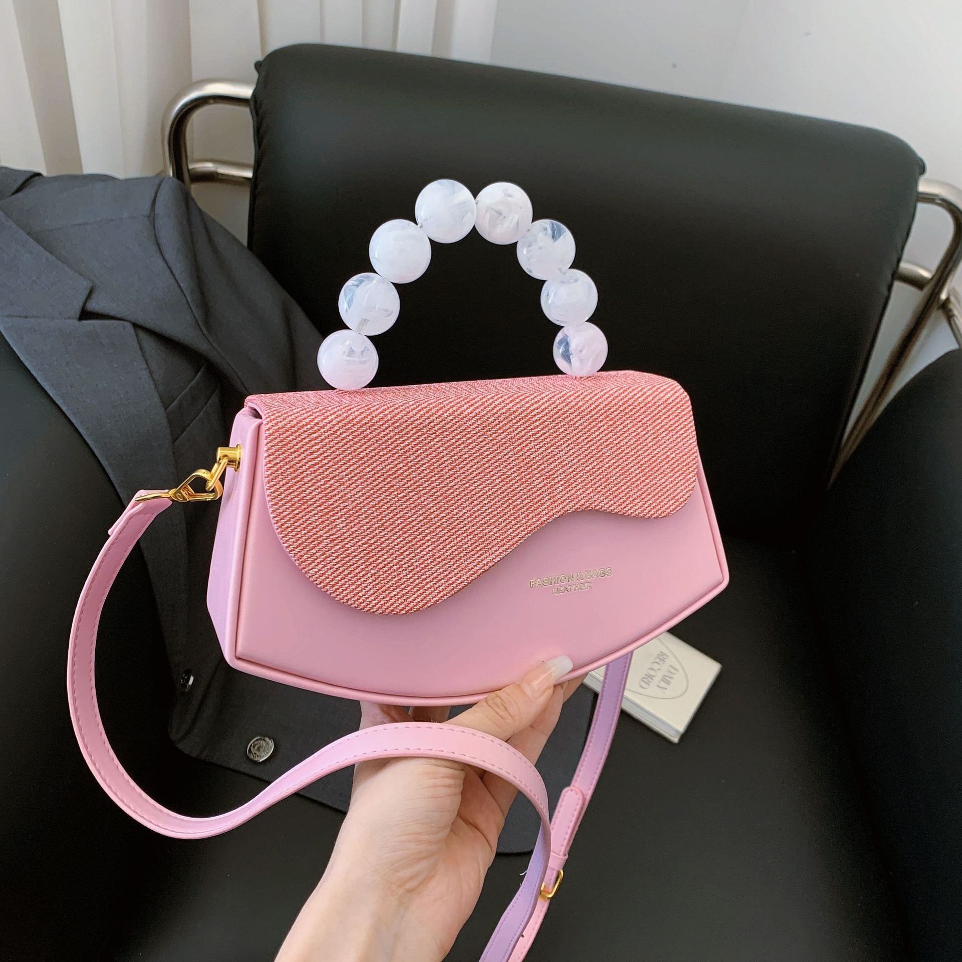 New Women's Box Full of Atmosphere Niche Mini Pearl Handheld Crossbody Ladies' Bag ddmymoon
