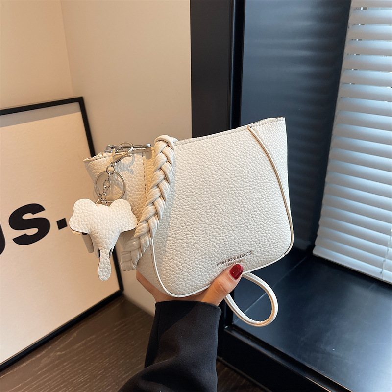 Trendy Lychee Pattern Simple Bucket Crossbody for Women 2023 New Fashion Single Shoulder Internet Celebrity Underarm Bag ddmymoon